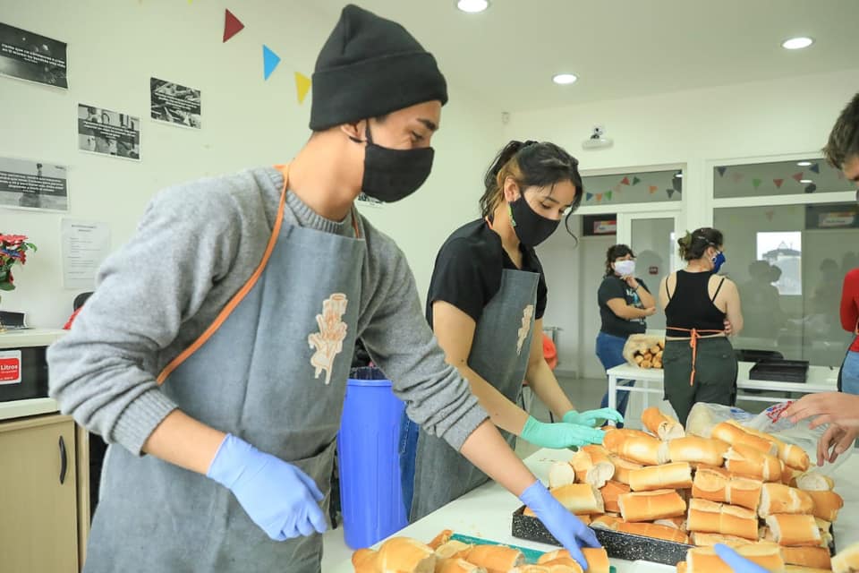 119613159_3662362463788466_1364218340620148245_n